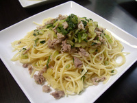 セロリと豚肉のスパゲッティ