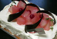 桃のケーキとブイヤベース他